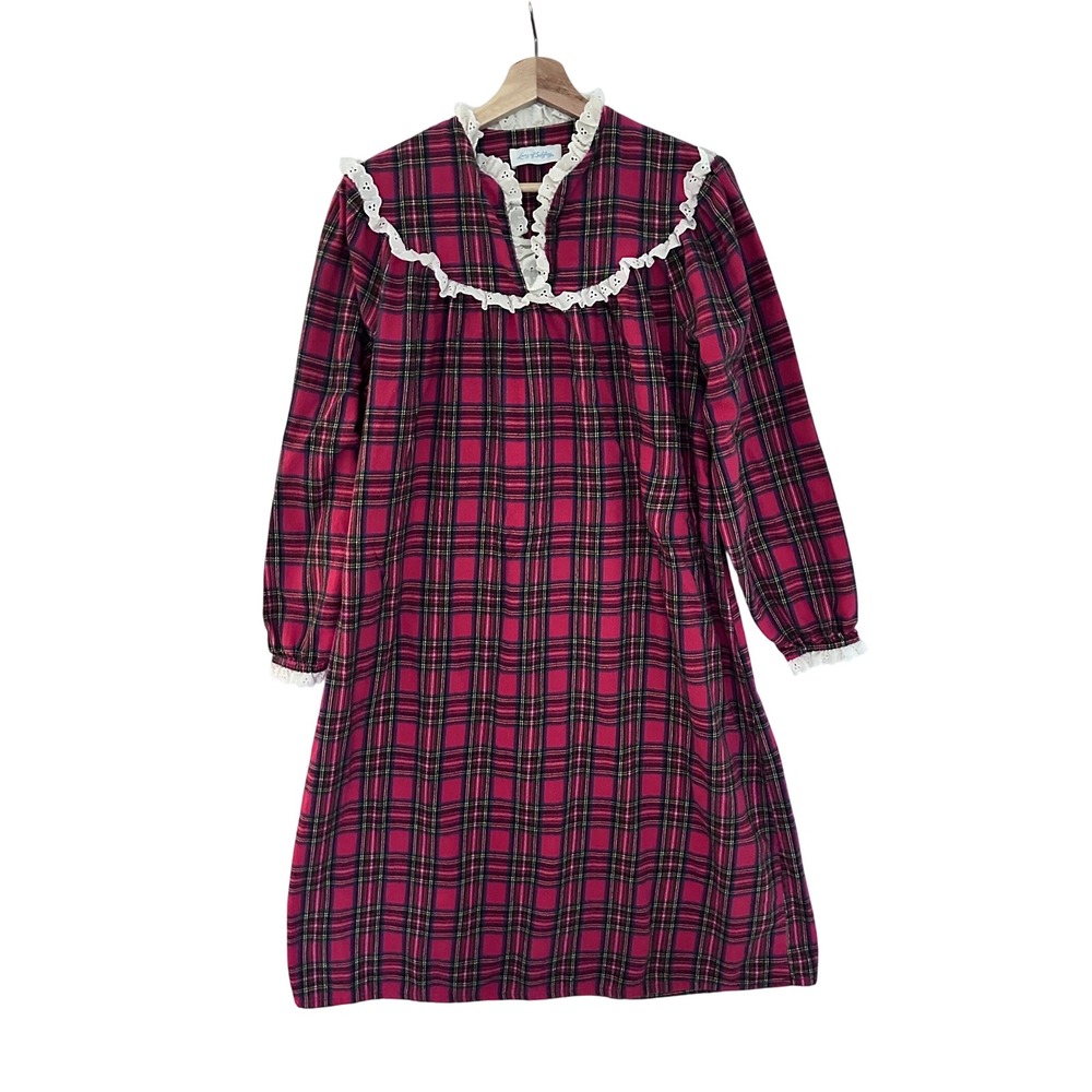 VTG Lanz of Salzburg Womens M Red Plaid Flannel Nightgown Lace Trim Long Sleeve
